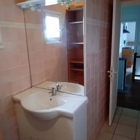 - De L'herete Lägenhet Sion