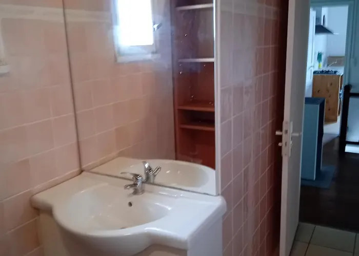 - De L'herete Daire Sion